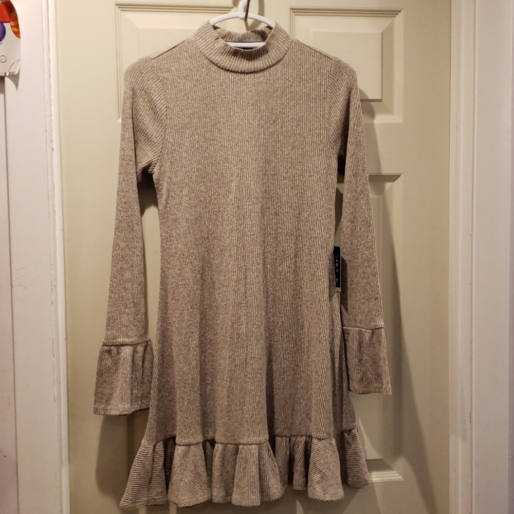 NWT Petite Express Dress